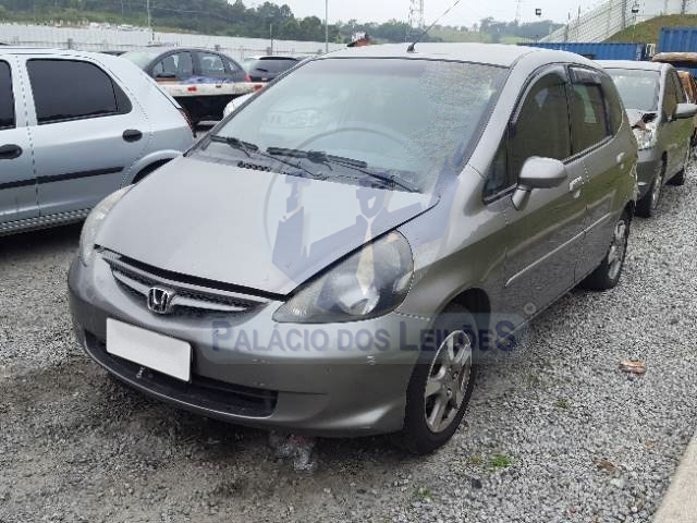 LOTE 018 - HONDA FIT LX 1.4 2008