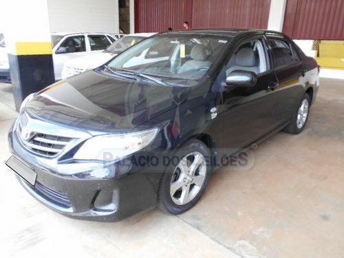 LOTE 019 - Toyota Corolla Sedan 1.8 2012