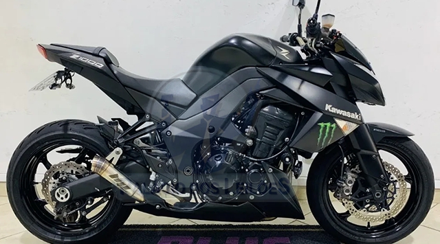 Lote 08 - Kawasaki Z-1000 2013