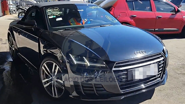 LOTE 010 - Audi TT 2.0 TFSI 2015