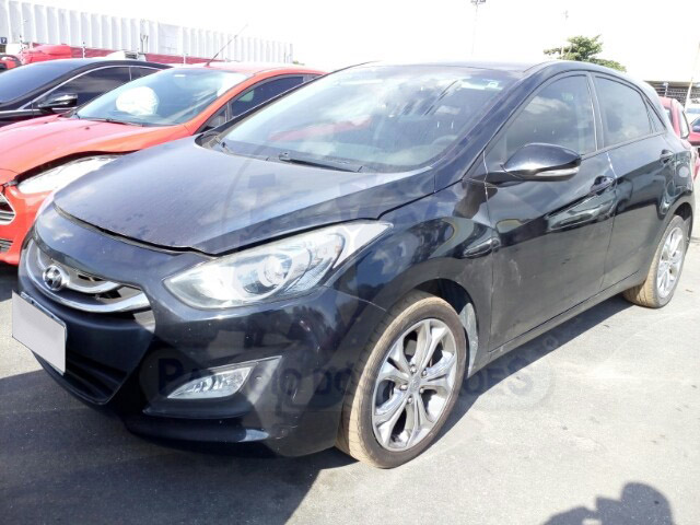 LOTE 030 - HYUNDAI I30 GLS 1.8 16v MPI (Aut) 2014