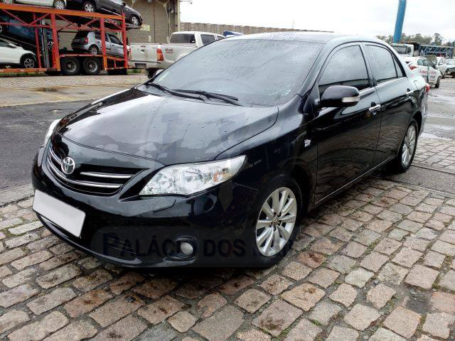 LOTE 013 - Toyota Corolla 2.0 Dual VVT-I Altis 2015