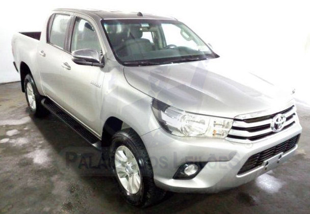 LOTE 033 - TOYOTA HILUX 2.8 TDI SRV CD DIESEL