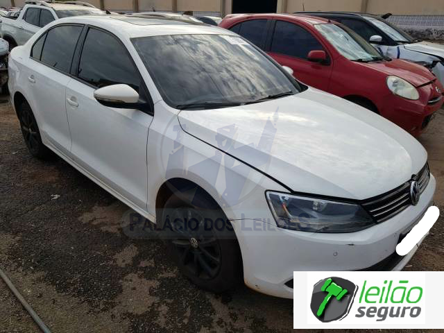 LOTE 018 VOLKSWAGEN/JETTA COMFORTLINE 2.0 TOTAL FLEX