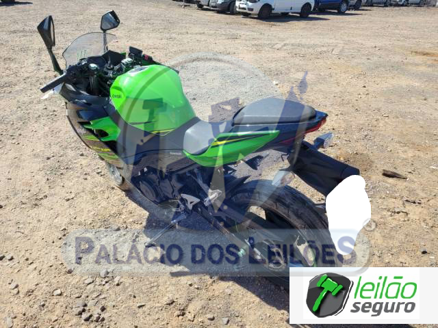 LOTE 020 KAWASAKI/NINJA 400 