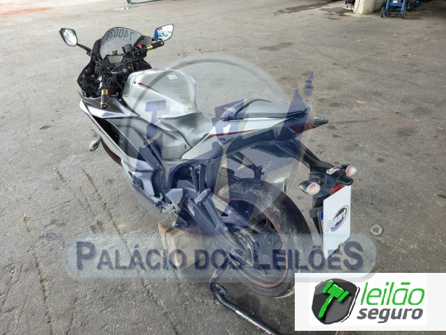 LOTE 017/YZF R3 321 ABS