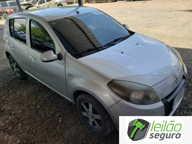 LOTE 006 RENAULT/SANDERO EXPRESSION 1.6 HI-POWER 2014